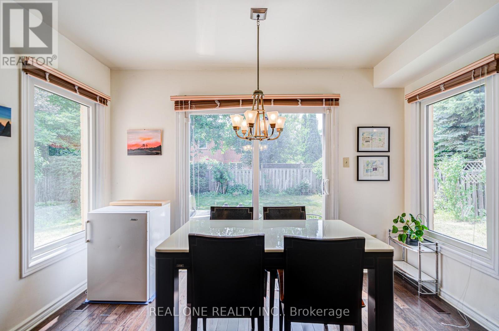 520 Blenheim Crescent, Oakville, Ontario  L6J 6P3 - Photo 20 - W12306810