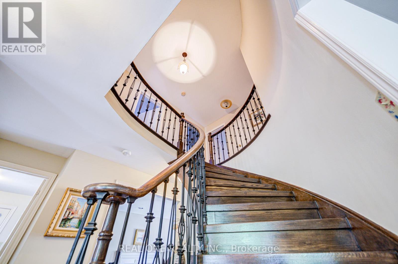 520 Blenheim Crescent, Oakville, Ontario  L6J 6P3 - Photo 25 - W12306810