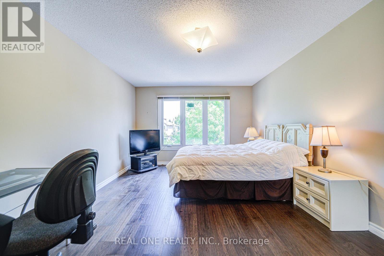 520 Blenheim Crescent, Oakville, Ontario  L6J 6P3 - Photo 28 - W12306810
