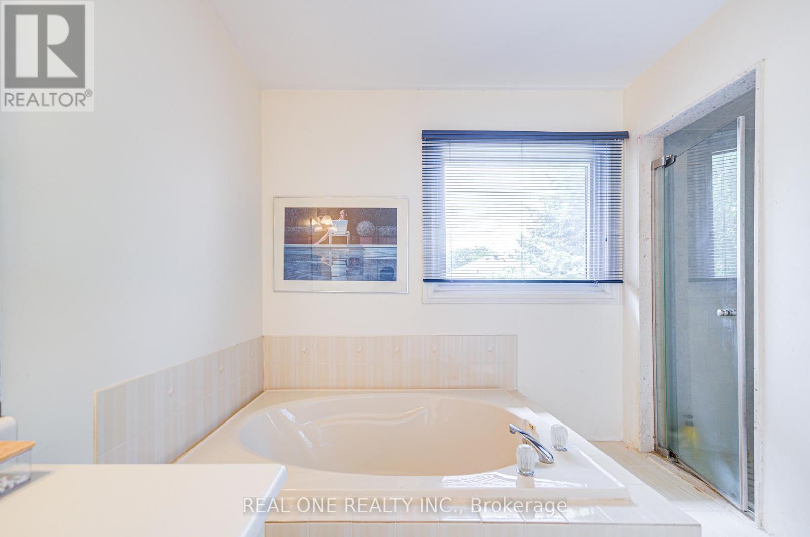 520 Blenheim Crescent, Oakville, Ontario  L6J 6P3 - Photo 34 - W12306810