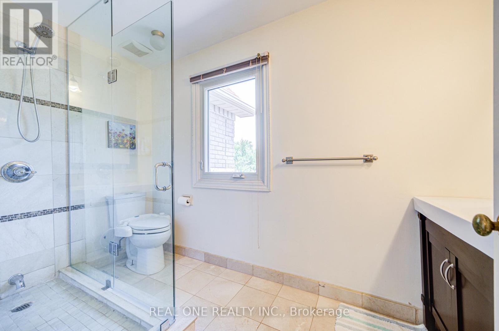 520 Blenheim Crescent, Oakville, Ontario  L6J 6P3 - Photo 44 - W12306810