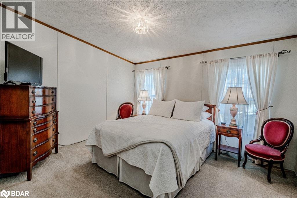 4100 Wesley Street, Severn, Ontario  L3V 0V4 - Photo 6 - 40753516