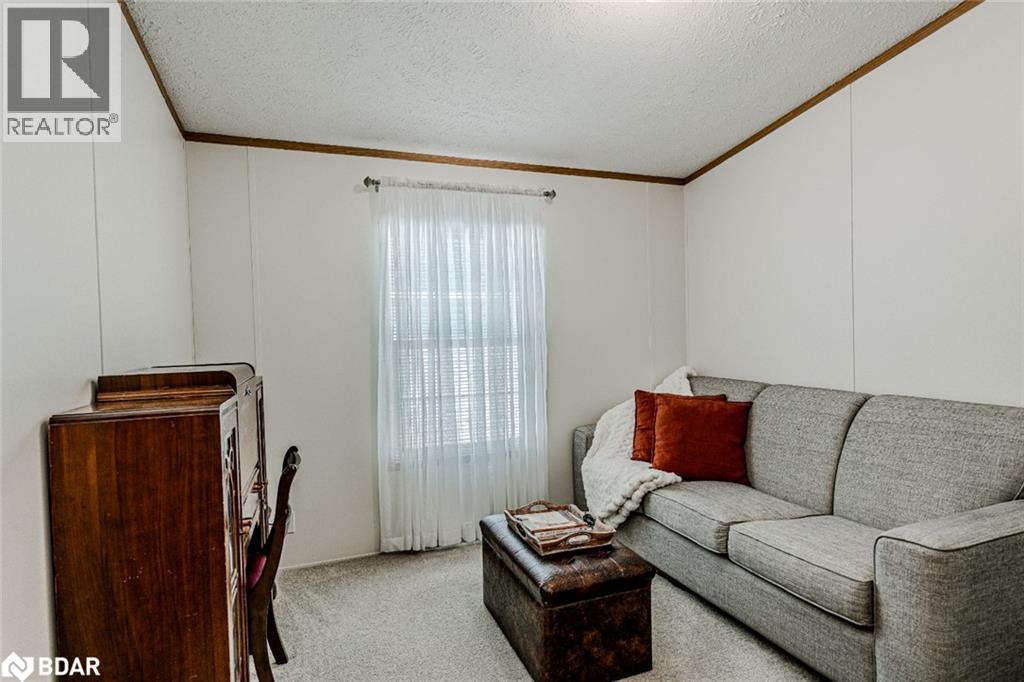 4100 Wesley Street, Severn, Ontario  L3V 0V4 - Photo 8 - 40753516