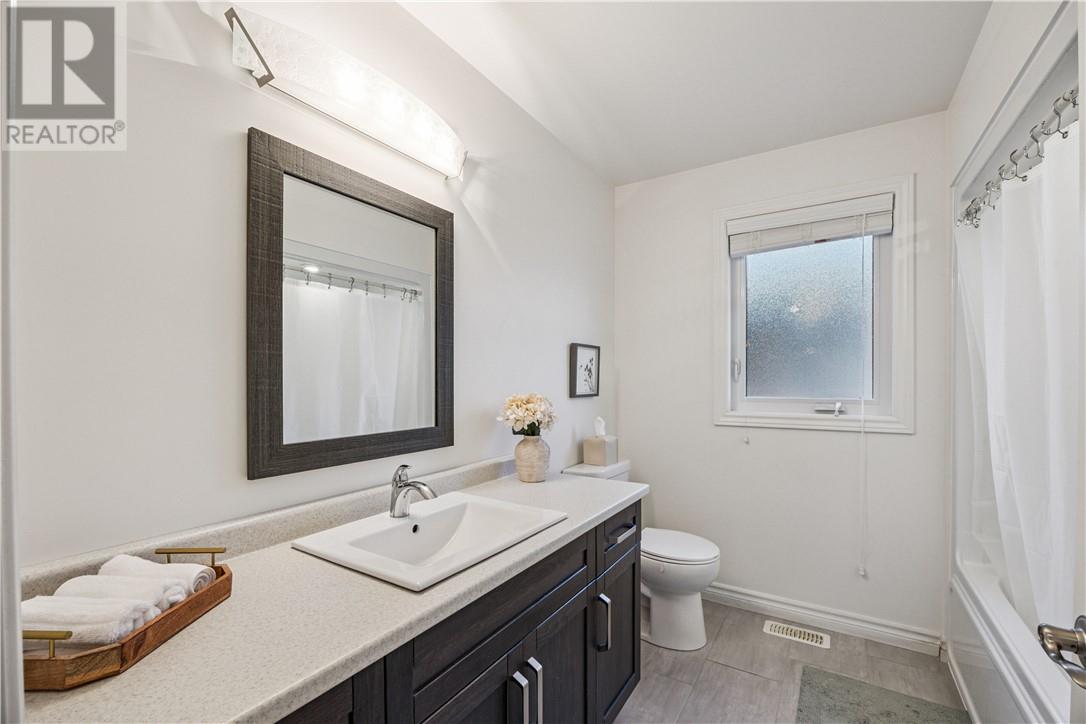 40 Palladium Place, Sudbury, Ontario  P3E 1E0 - Photo 34 - 2123764