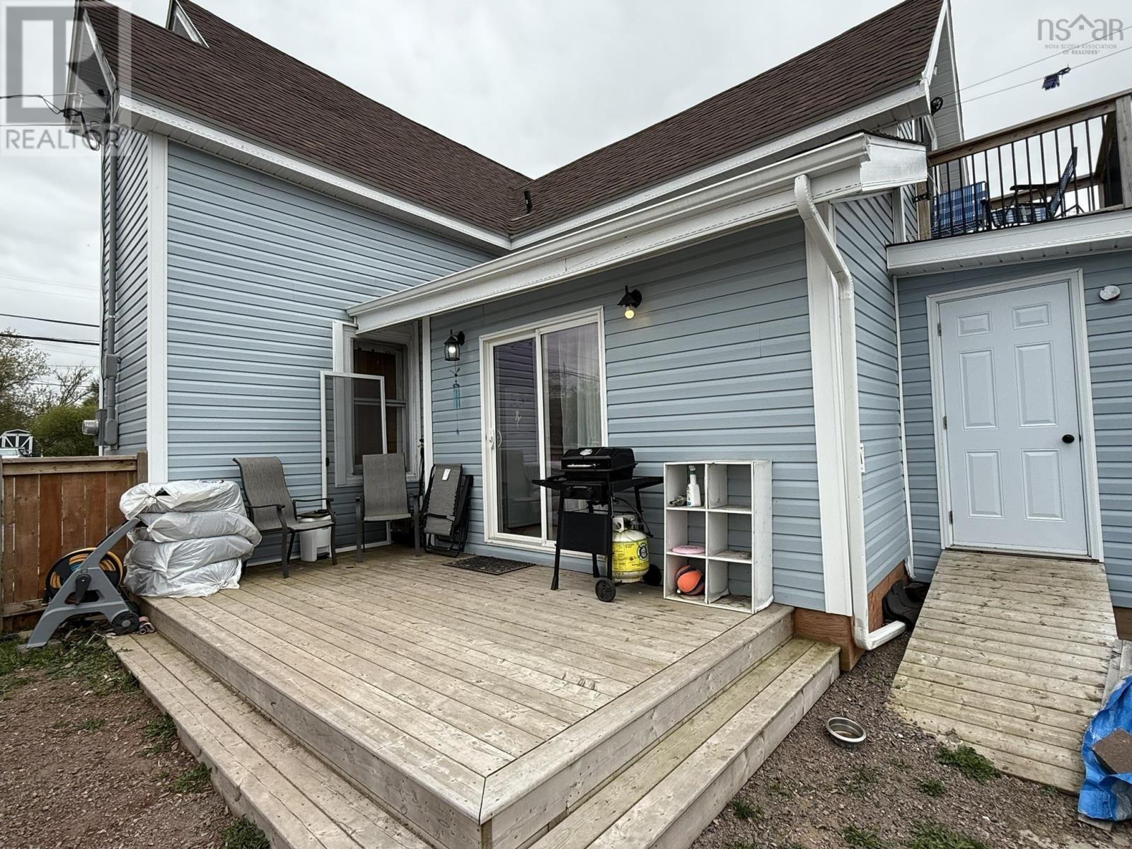 5 Cornwall Street, Amherst, Nova Scotia  B4H 1H3 - Photo 23 - 202514016