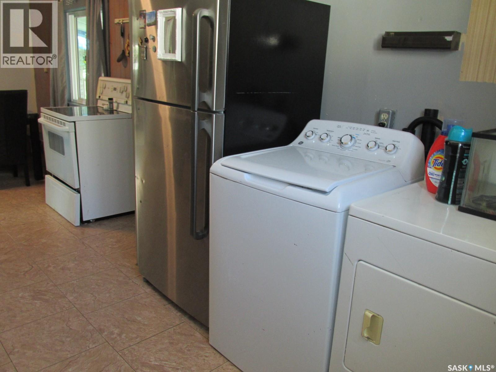 304 1st Street W, Nipawin, Saskatchewan  S0E 1E0 - Photo 11 - SK013763