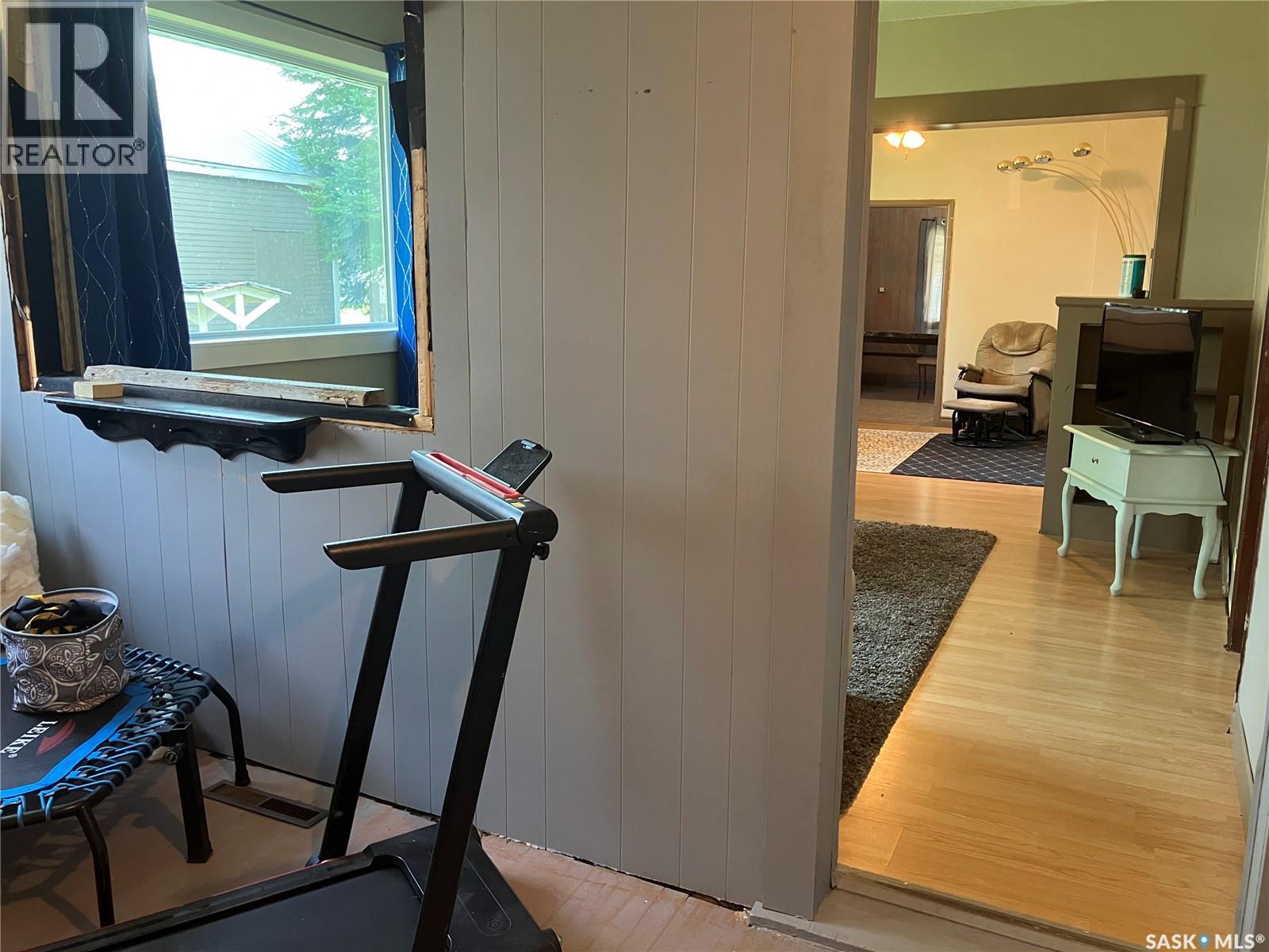 304 1st Street W, Nipawin, Saskatchewan  S0E 1E0 - Photo 20 - SK013763