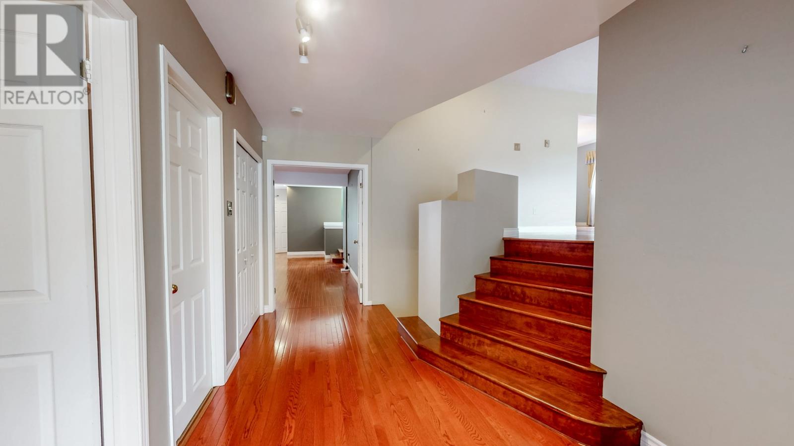 Property at 13 Calgary Street image 5