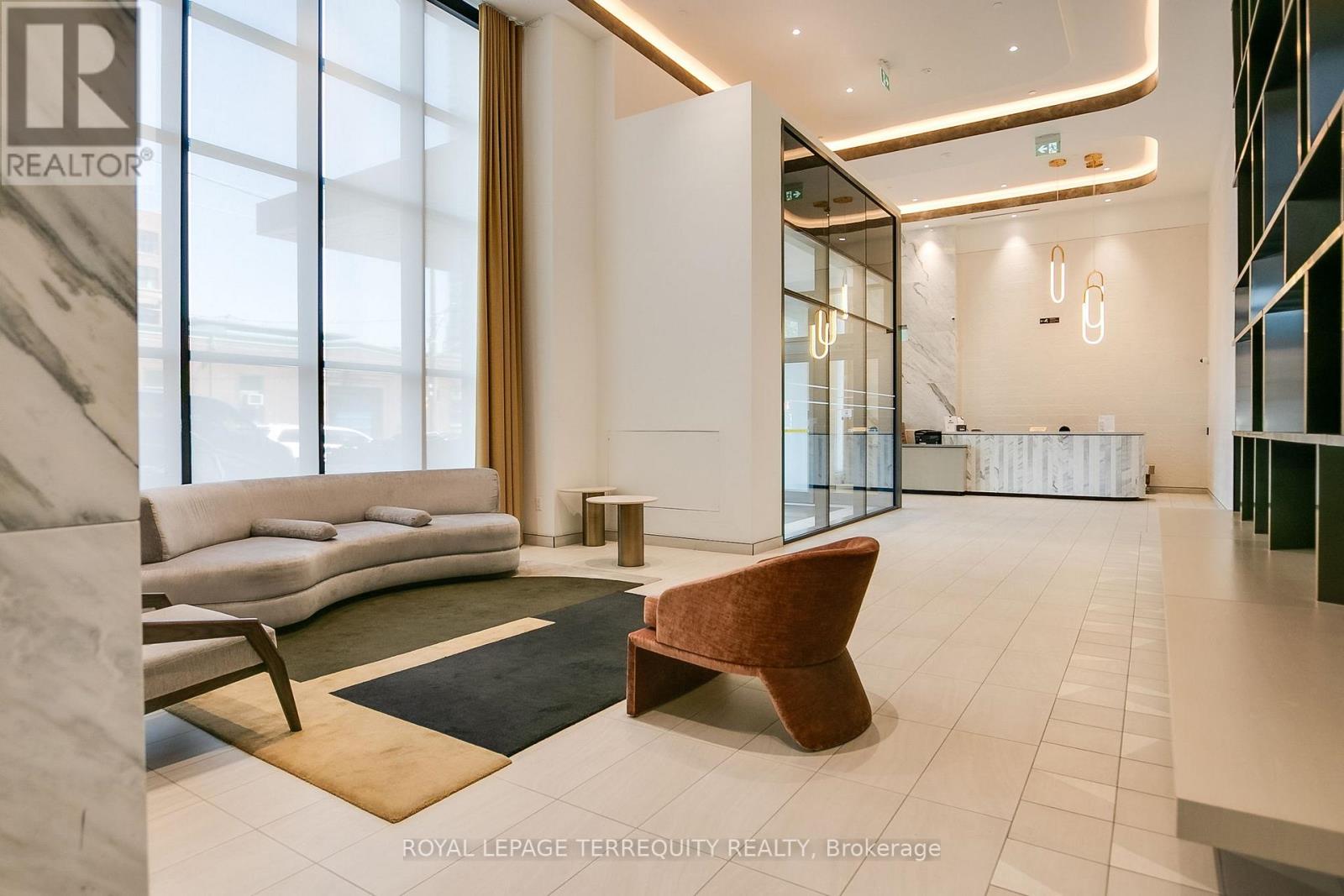 205 - 130 River Street, Toronto, Ontario  M5A 0R8 - Photo 2 - C12306878
