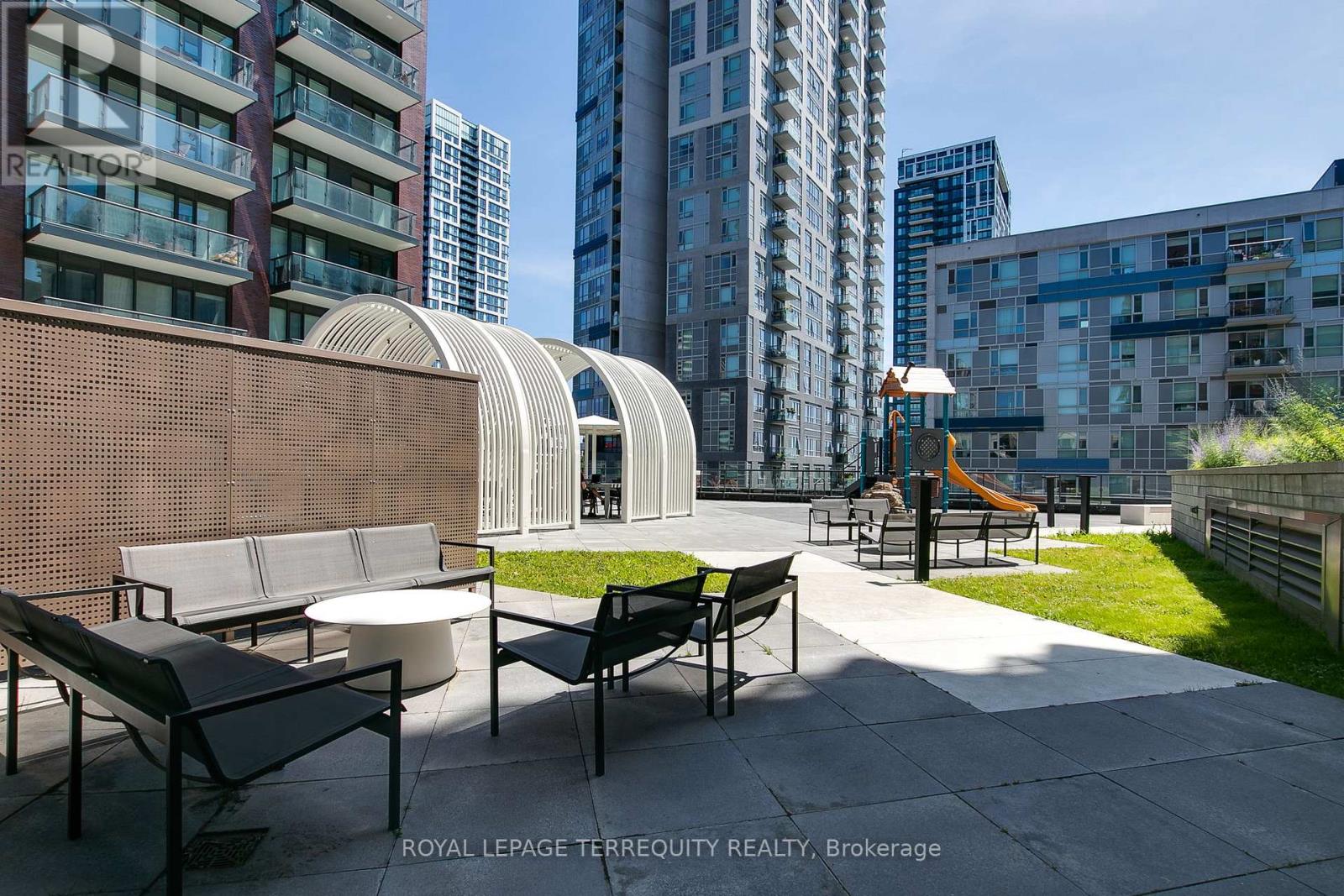 205 - 130 River Street, Toronto, Ontario  M5A 0R8 - Photo 27 - C12306878