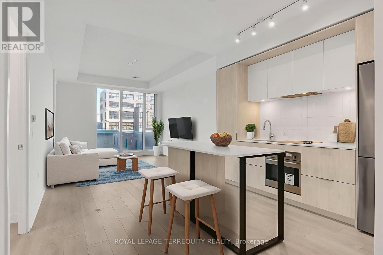 205 - 130 River Street, Toronto, Ontario  M5A 0R8 - Photo 3 - C12306878