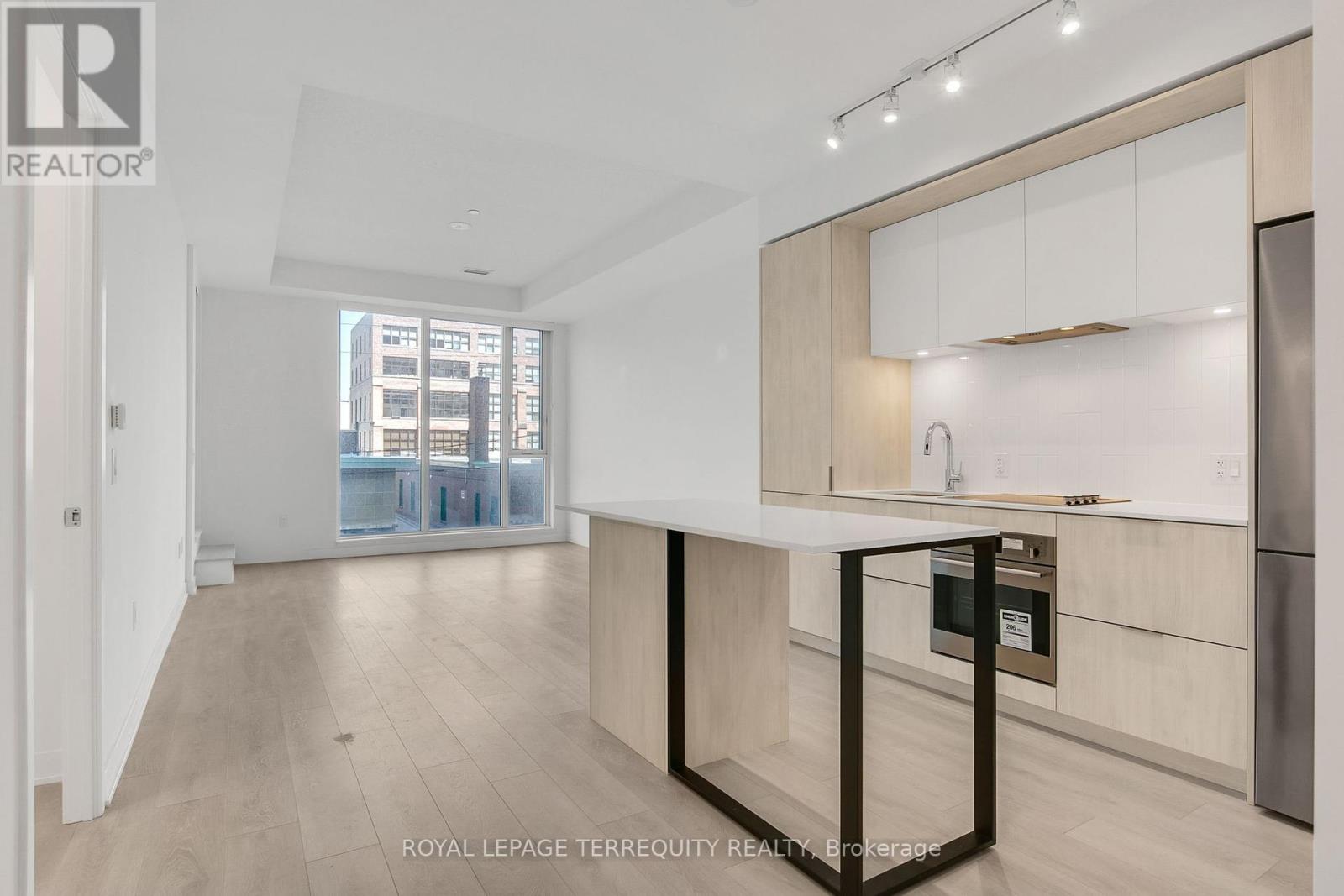 205 - 130 River Street, Toronto, Ontario  M5A 0R8 - Photo 4 - C12306878