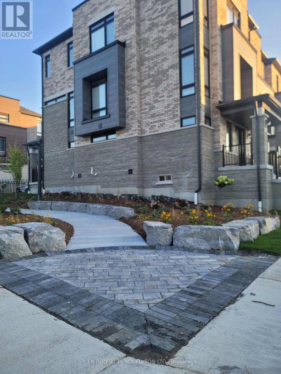 36 Lord Drive, Ajax, Ontario  L1S 0B9 - Photo 3 - E12306907