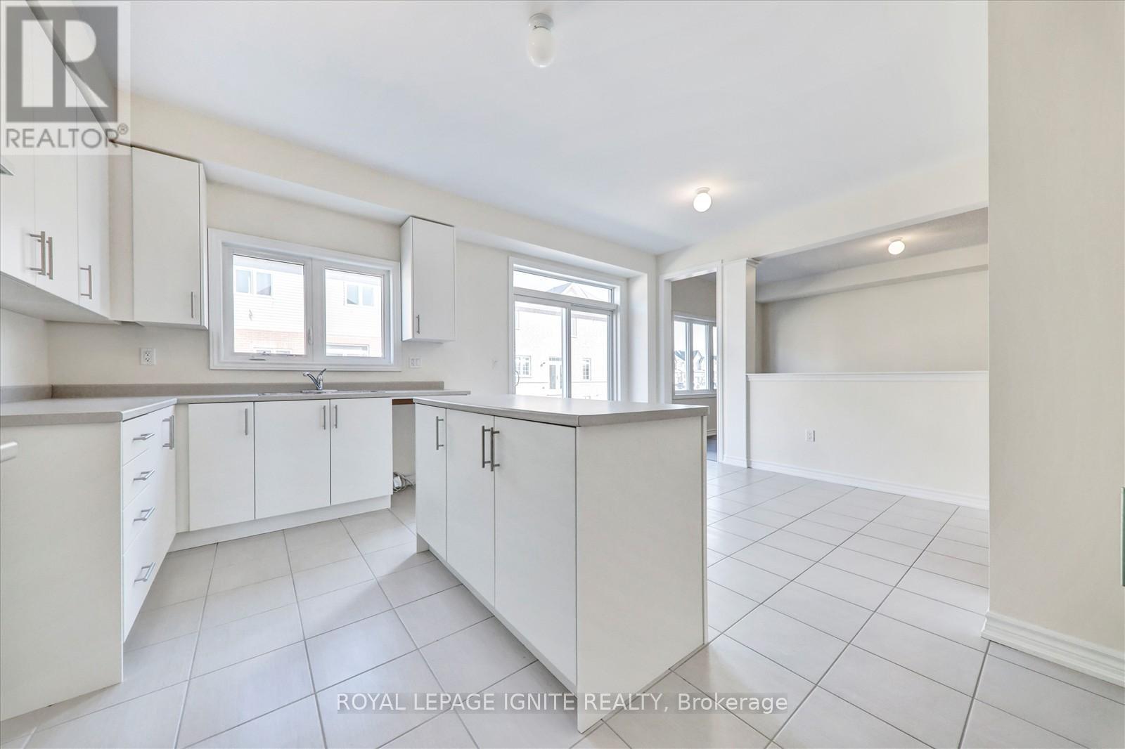 3 Grieve Street, Georgina, Ontario  L0E 1R0 - Photo 16 - N12306883