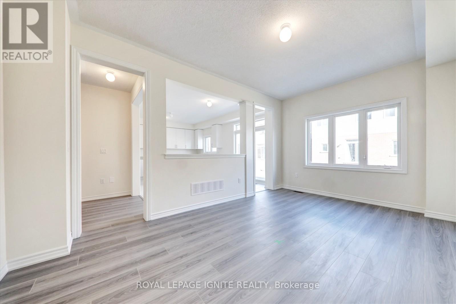 3 Grieve Street, Georgina, Ontario  L0E 1R0 - Photo 18 - N12306883