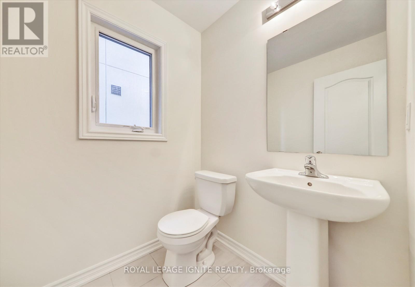 3 Grieve Street, Georgina, Ontario  L0E 1R0 - Photo 21 - N12306883