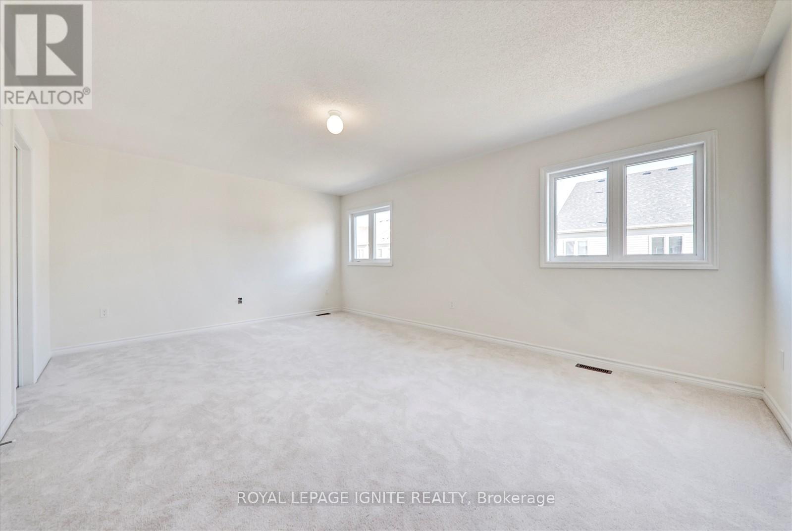 3 Grieve Street, Georgina, Ontario  L0E 1R0 - Photo 24 - N12306883