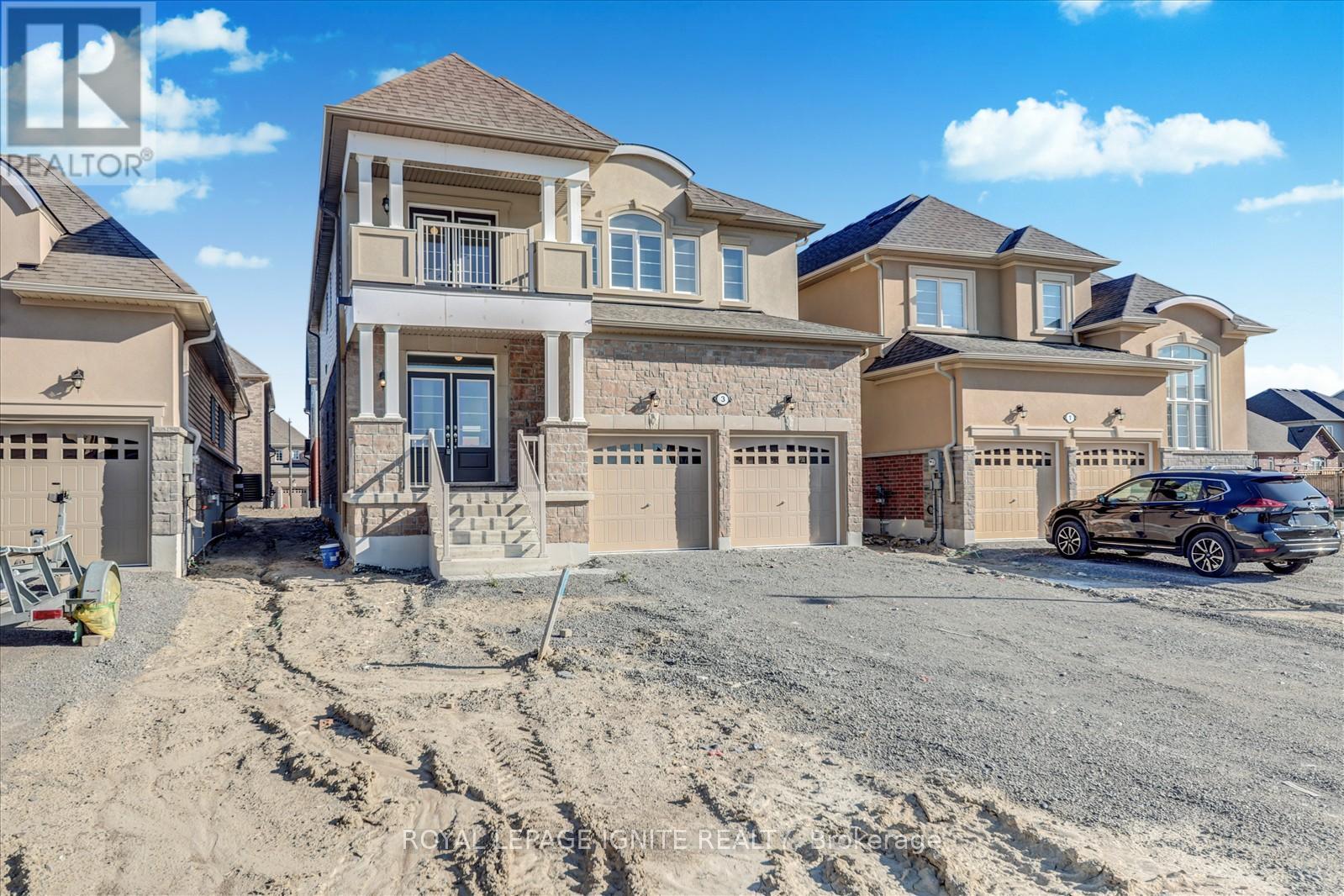 3 Grieve Street, Georgina, Ontario  L0E 1R0 - Photo 3 - N12306883