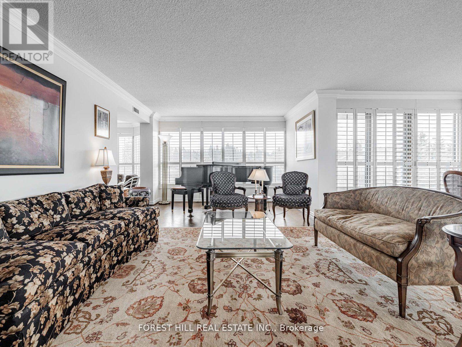 Property at 510 - 1 CLARK AVENUE W image 4