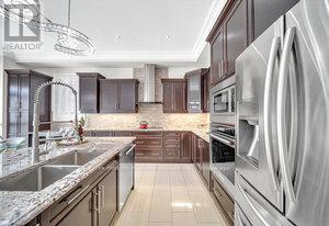 19 Madoc Place, Vaughan, Ontario  L4L 1A6 - Photo 28 - N12306967