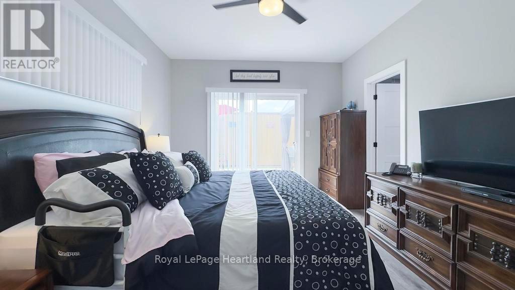 648 Gloria Street, North Huron, Ontario  N0M 1H0 - Photo 27 - X12307021