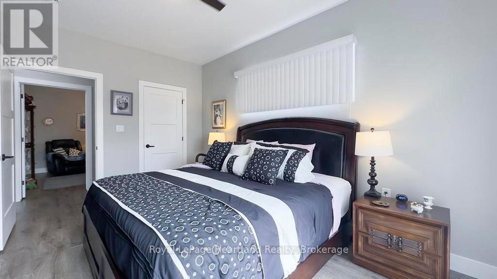 648 Gloria Street, North Huron, Ontario  N0M 1H0 - Photo 28 - X12307021