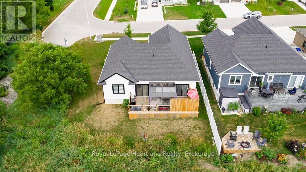 648 Gloria Street, North Huron, Ontario  N0M 1H0 - Photo 39 - X12307021