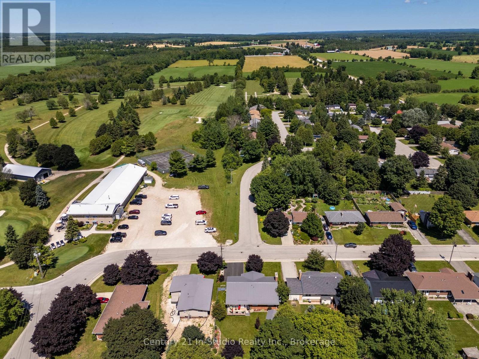 62 Edith Avenue, Grey Highlands, Ontario  N0C 1H0 - Photo 13 - X12307073