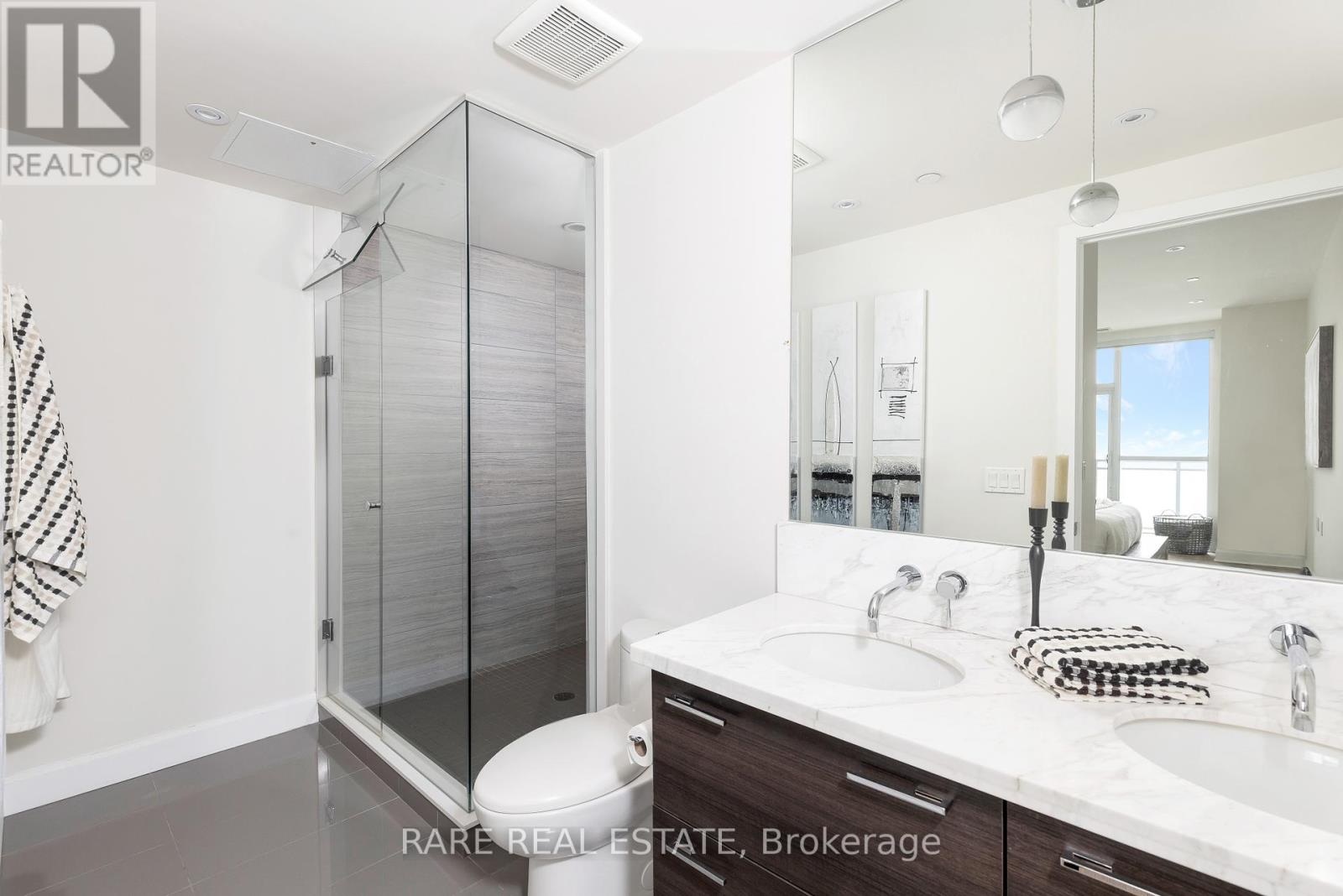 Uph4103 - 33 Shore Breeze Drive, Toronto, Ontario  M8V 0G1 - Photo 29 - W12306965