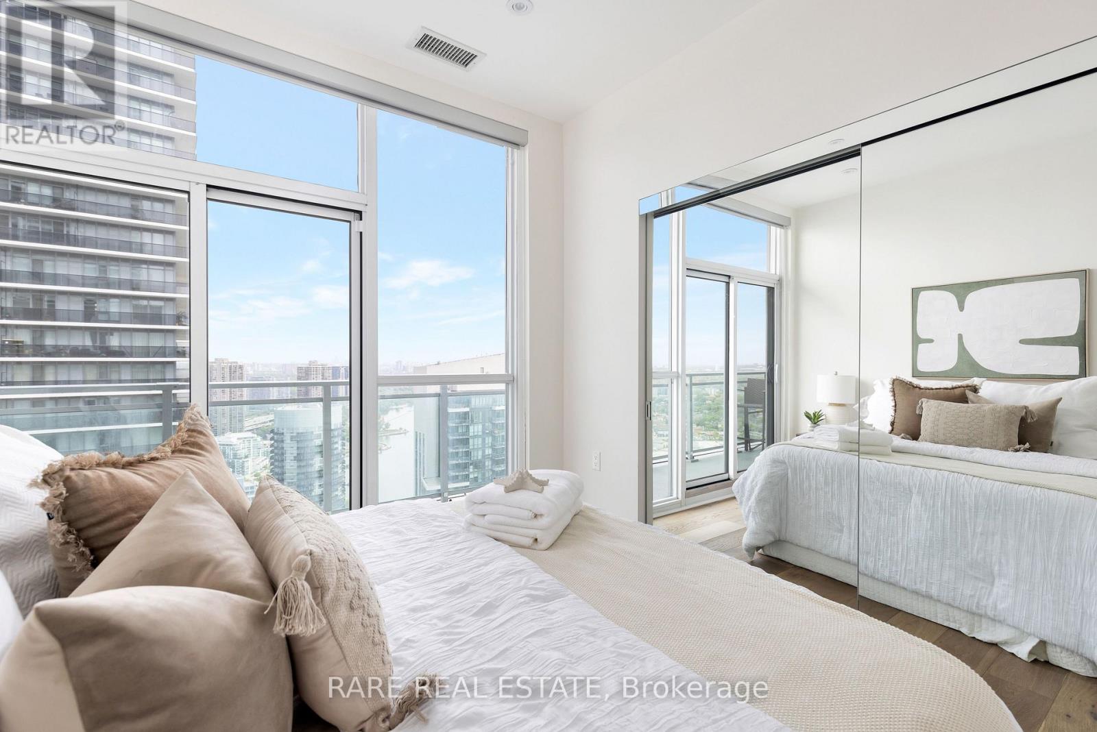 Uph4103 - 33 Shore Breeze Drive, Toronto, Ontario  M8V 0G1 - Photo 36 - W12306965