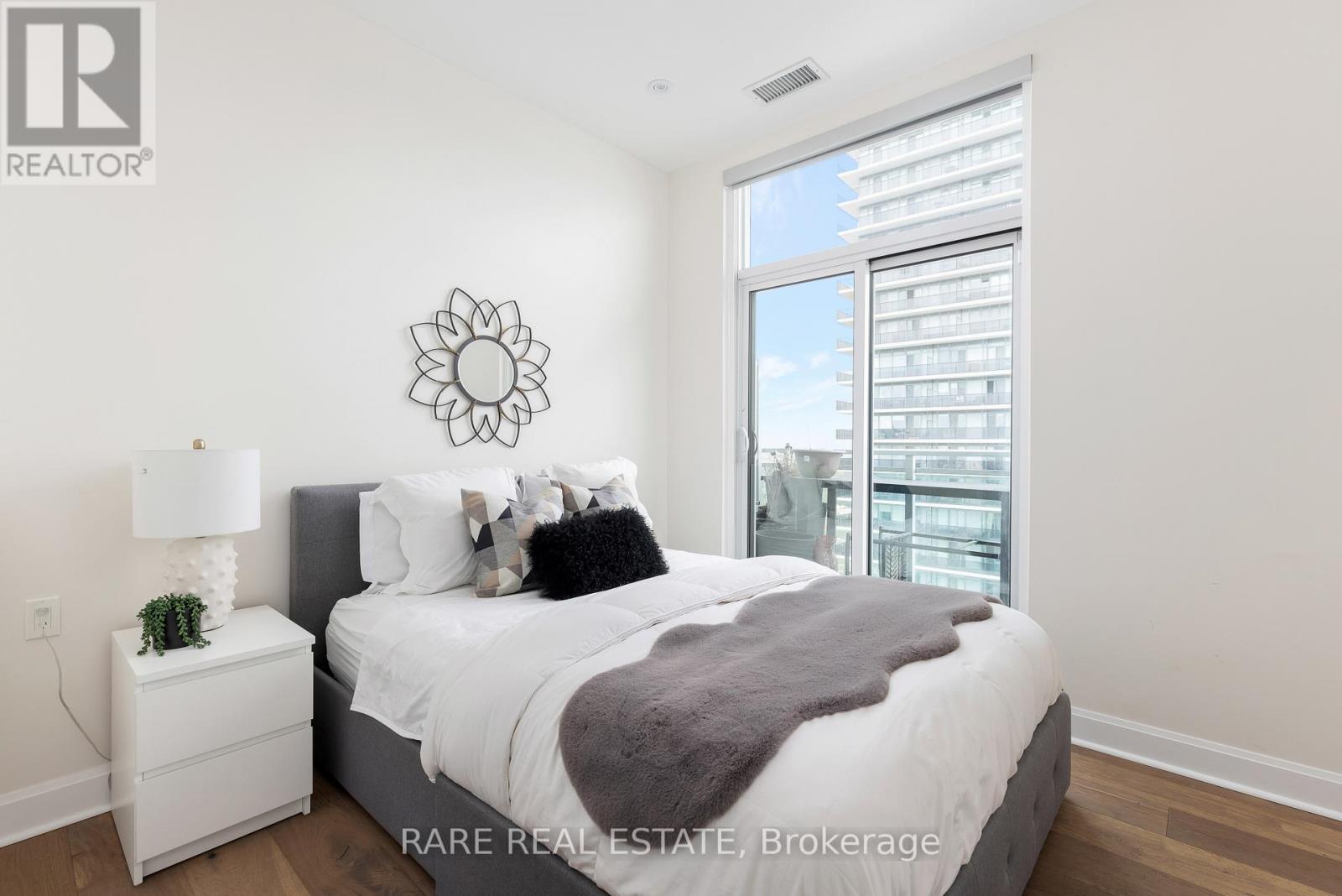 Uph4103 - 33 Shore Breeze Drive, Toronto, Ontario  M8V 0G1 - Photo 37 - W12306965