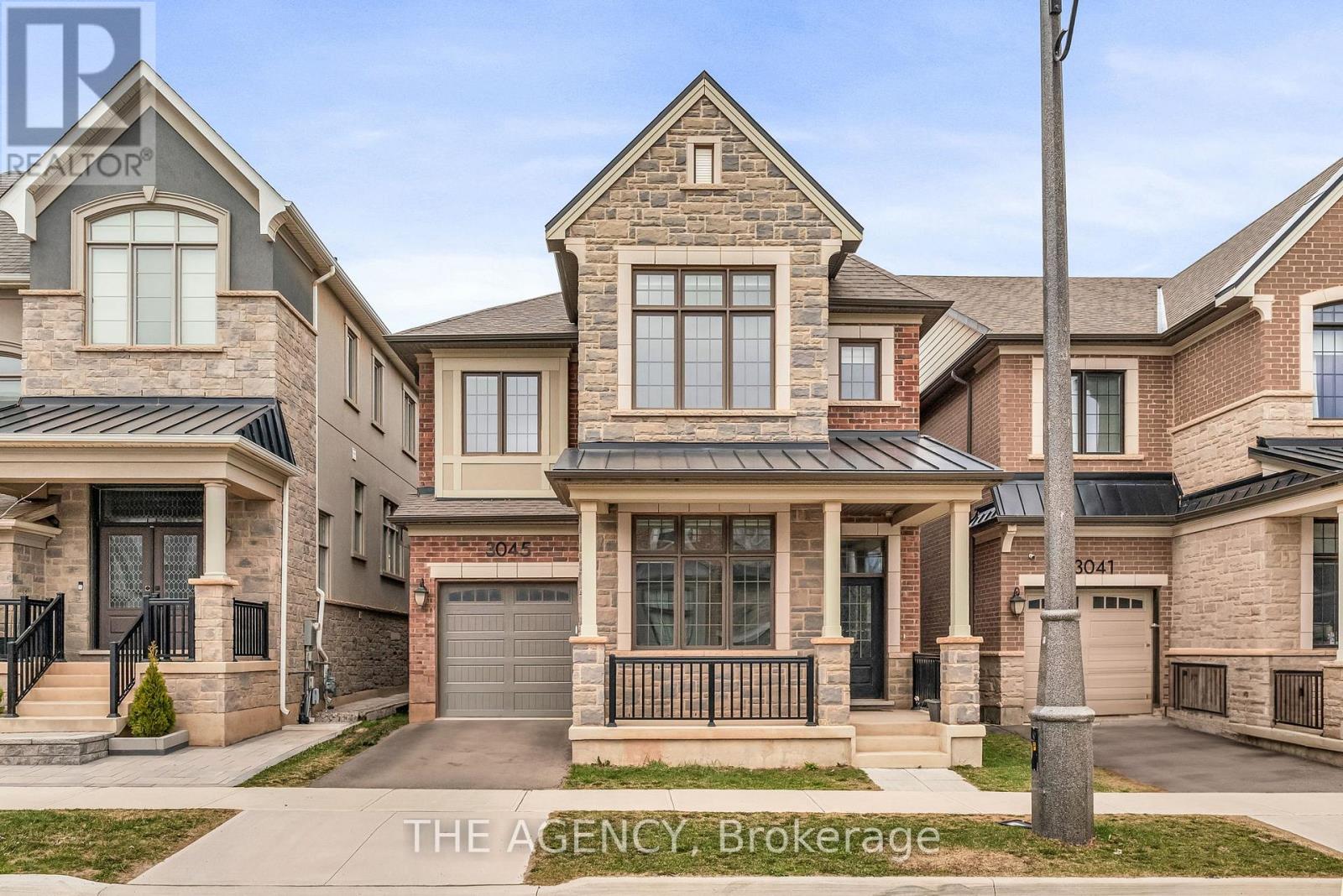 3045 WILLIAM CUTMORE BOULEVARD, Oakville, Ontario