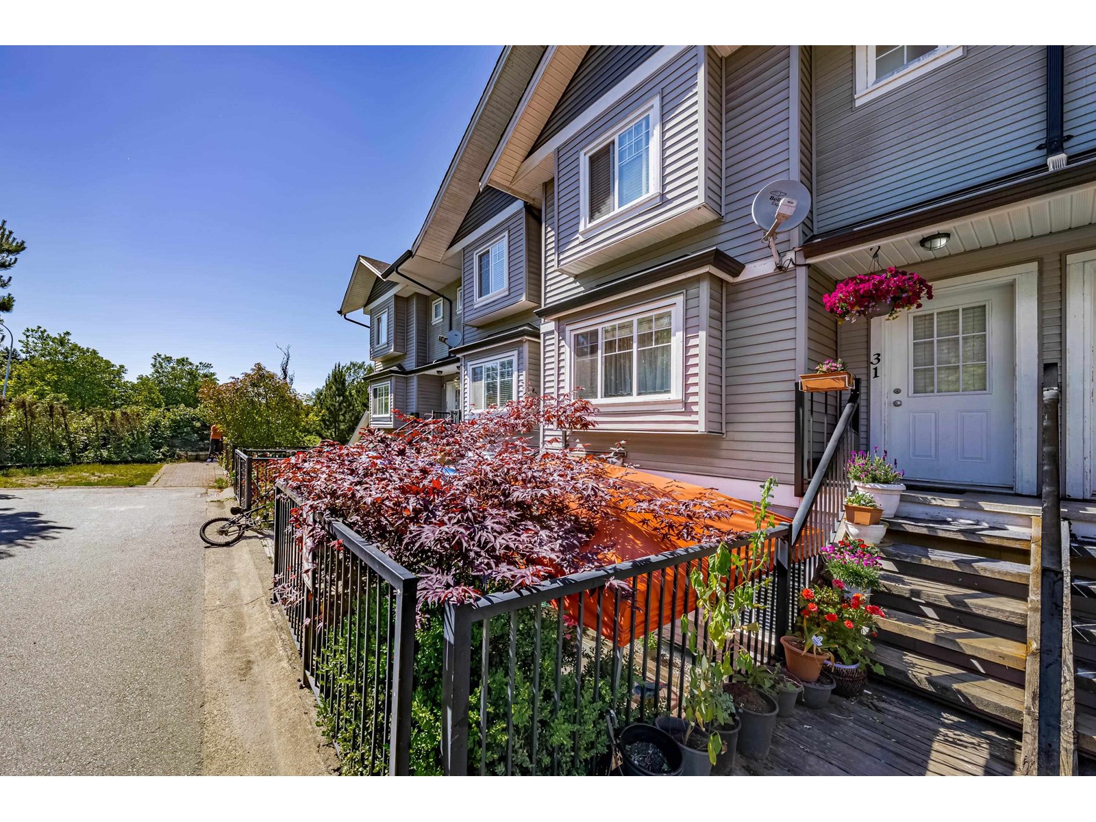Property at 31 11255 132 STREET image 4