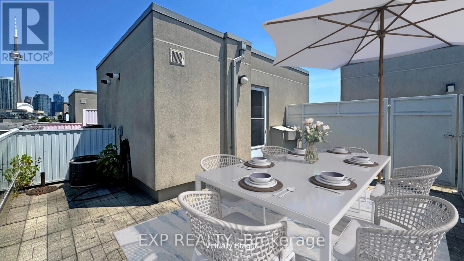 Property at 655 - 38 STADIUM ROAD image 2