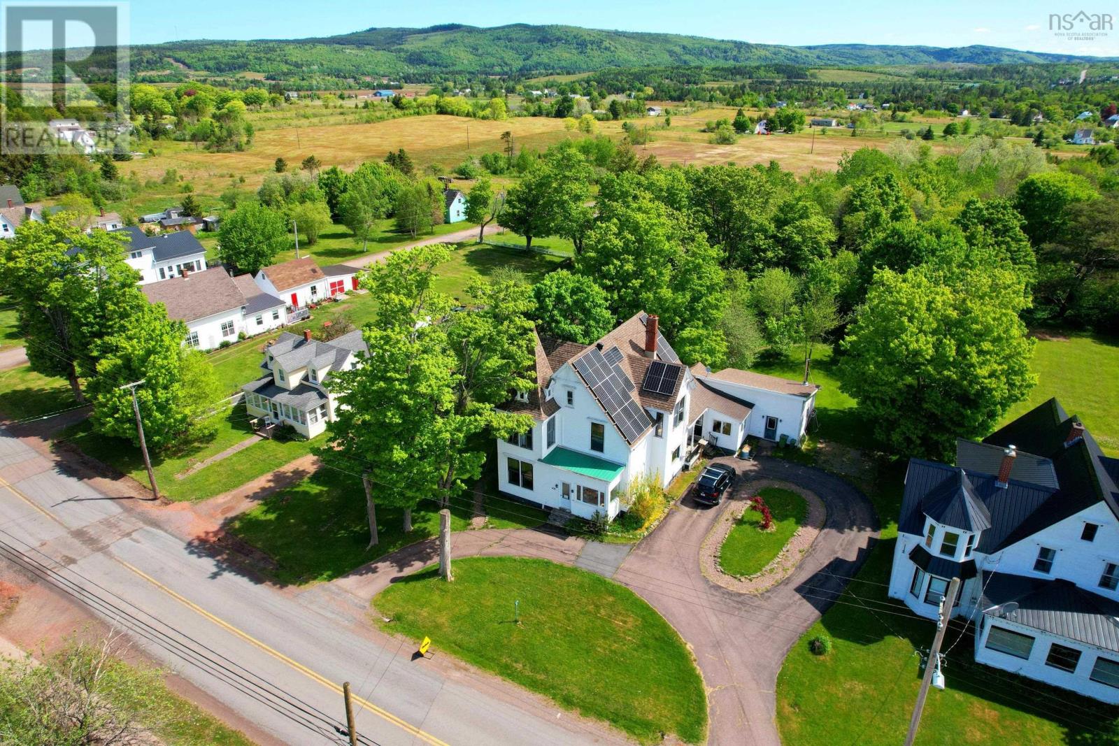 472 Main Street, Parrsboro, Nova Scotia  B0M 1S0 - Photo 15 - 202502226