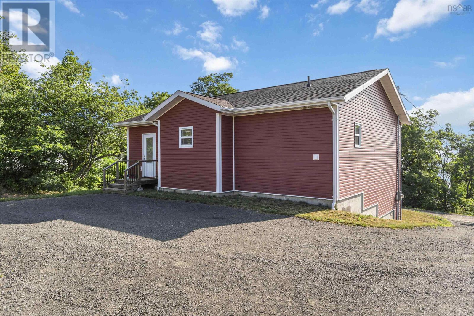 109 Second Avenue, Digby, Nova Scotia  B0V 1A0 - Photo 5 - 202504311