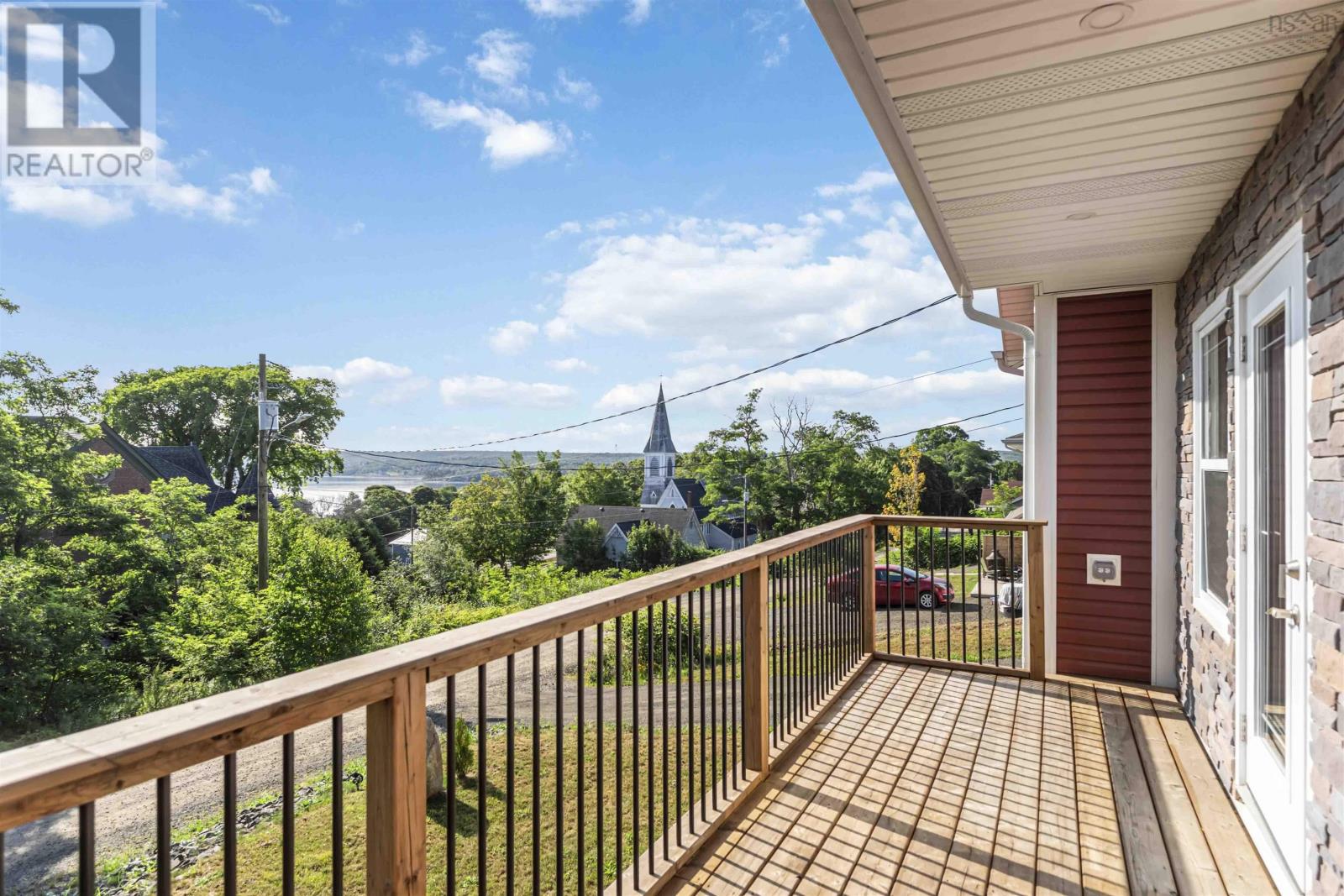 109 Second Avenue, Digby, Nova Scotia  B0V 1A0 - Photo 4 - 202504311