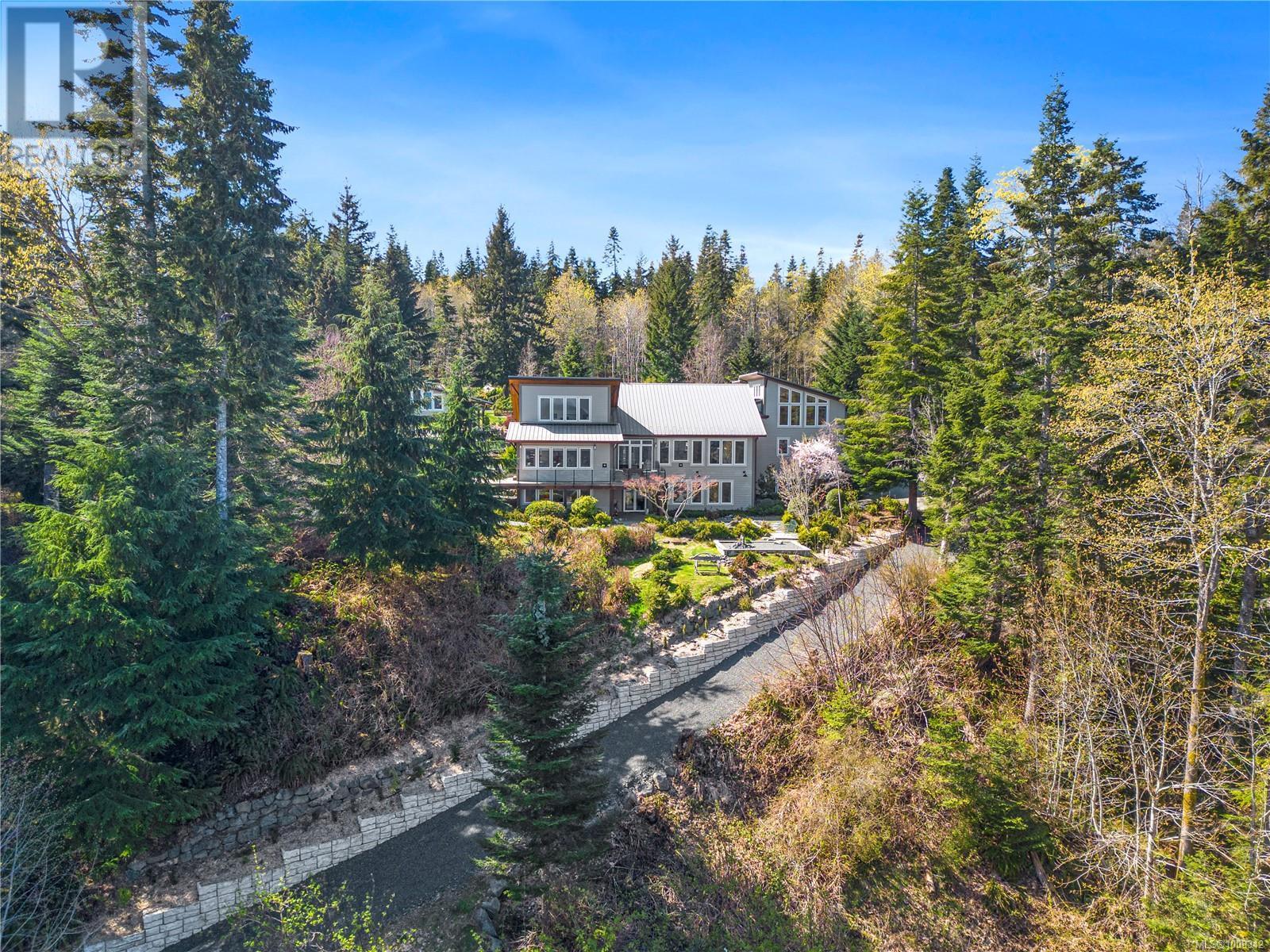 6520 Eagles Dr, Courtenay, British Columbia  V9J 1V4 - Photo 25 - 1008342