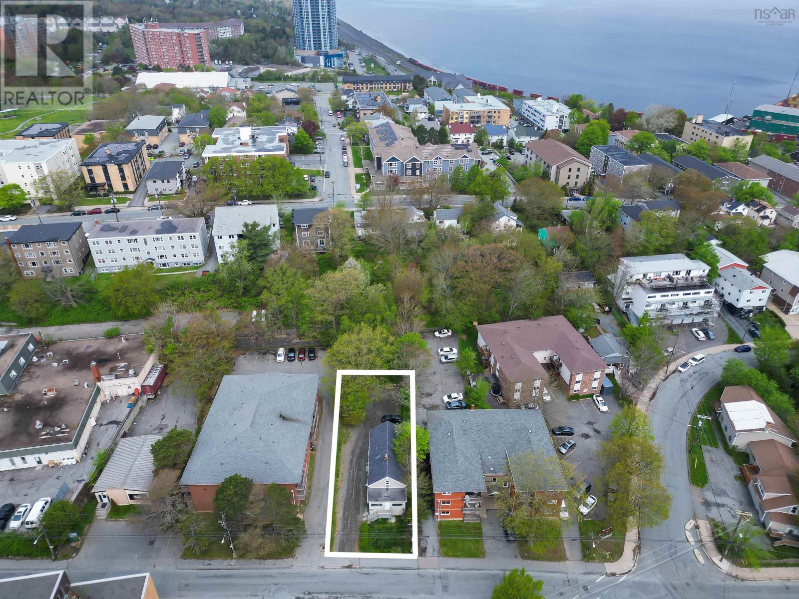 7 & 7a Alma Cres Crescent, Halifax, Nova Scotia  B3N 2C4 - Photo 1 - 202512337