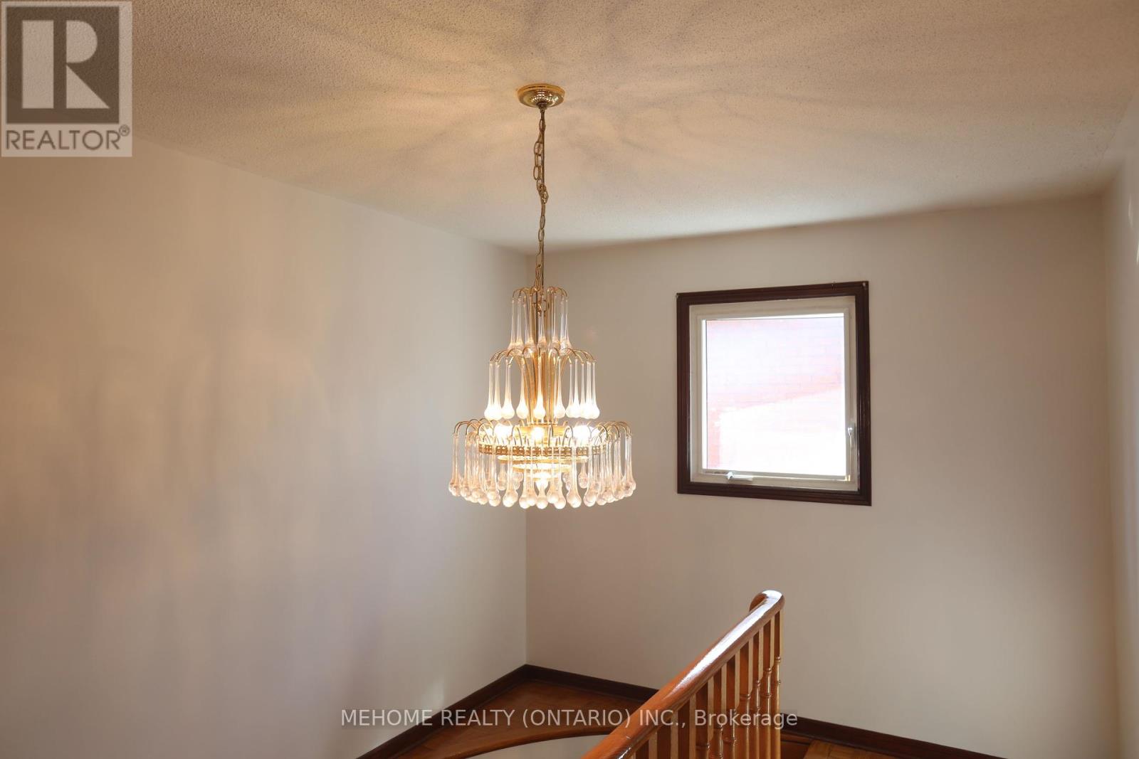 70 Governor Crescent, Vaughan (East Woodbridge), Ontario  L4L 5G7 - Photo 21 - N12306461