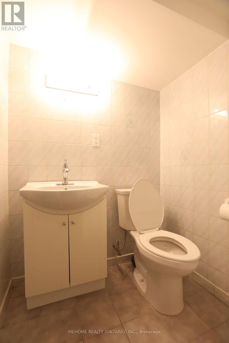 70 Governor Crescent, Vaughan (East Woodbridge), Ontario  L4L 5G7 - Photo 42 - N12306461