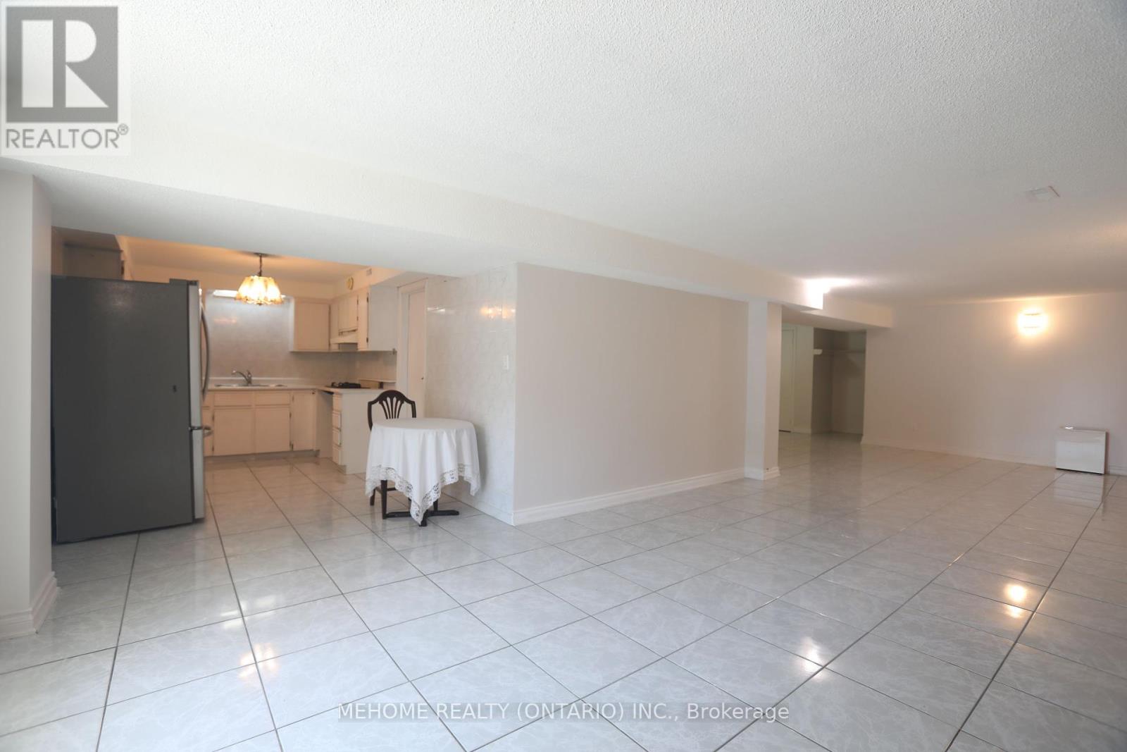 70 Governor Crescent, Vaughan (East Woodbridge), Ontario  L4L 5G7 - Photo 37 - N12306461