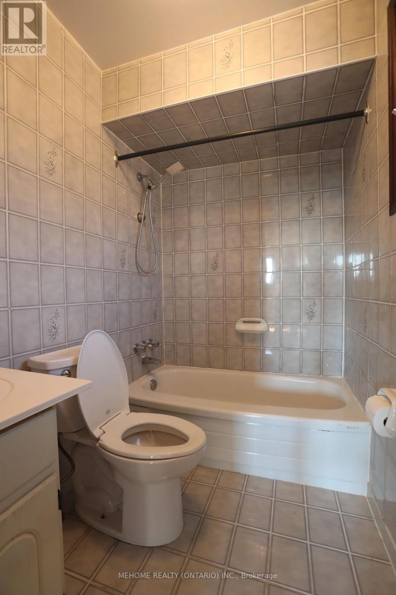 70 Governor Crescent, Vaughan (East Woodbridge), Ontario  L4L 5G7 - Photo 30 - N12306461