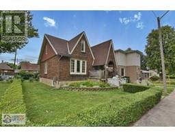 1011 LENA, Windsor, Ontario