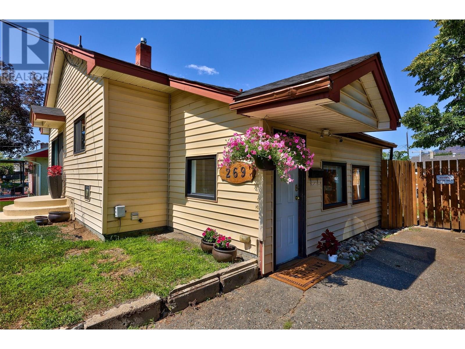 Property at 269 Beach Avenue image 1