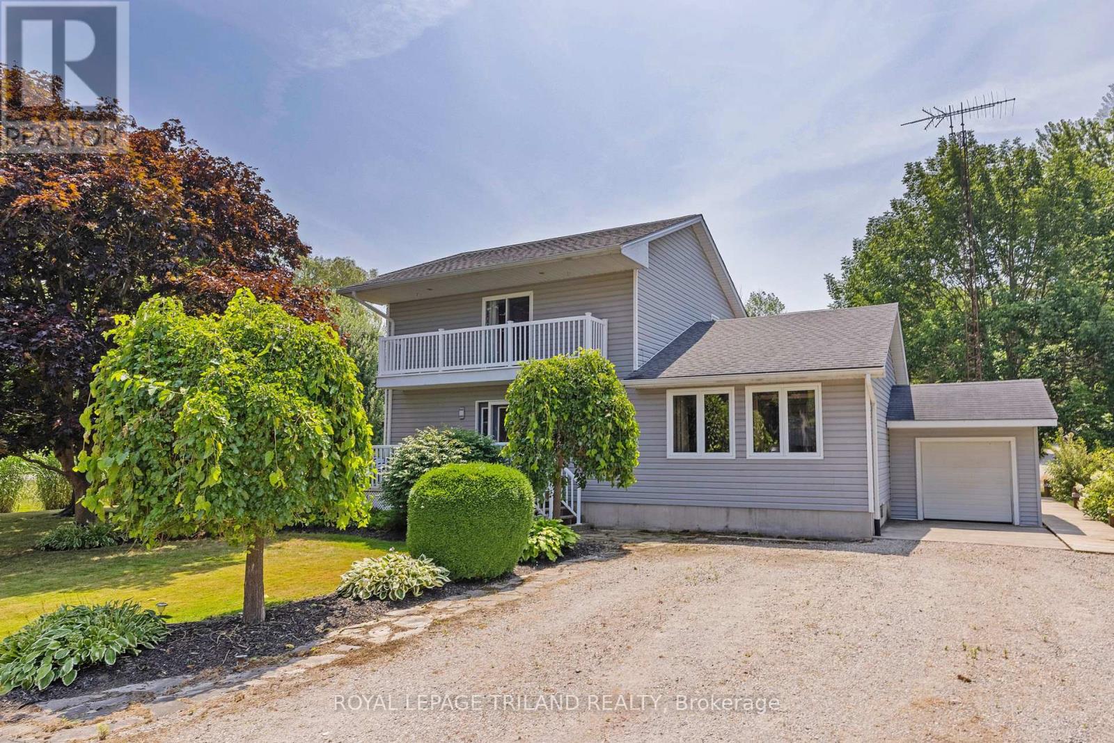 49345 Dexter Line, Malahide, Ontario  N5H 2R2 - Photo 1 - X12307092