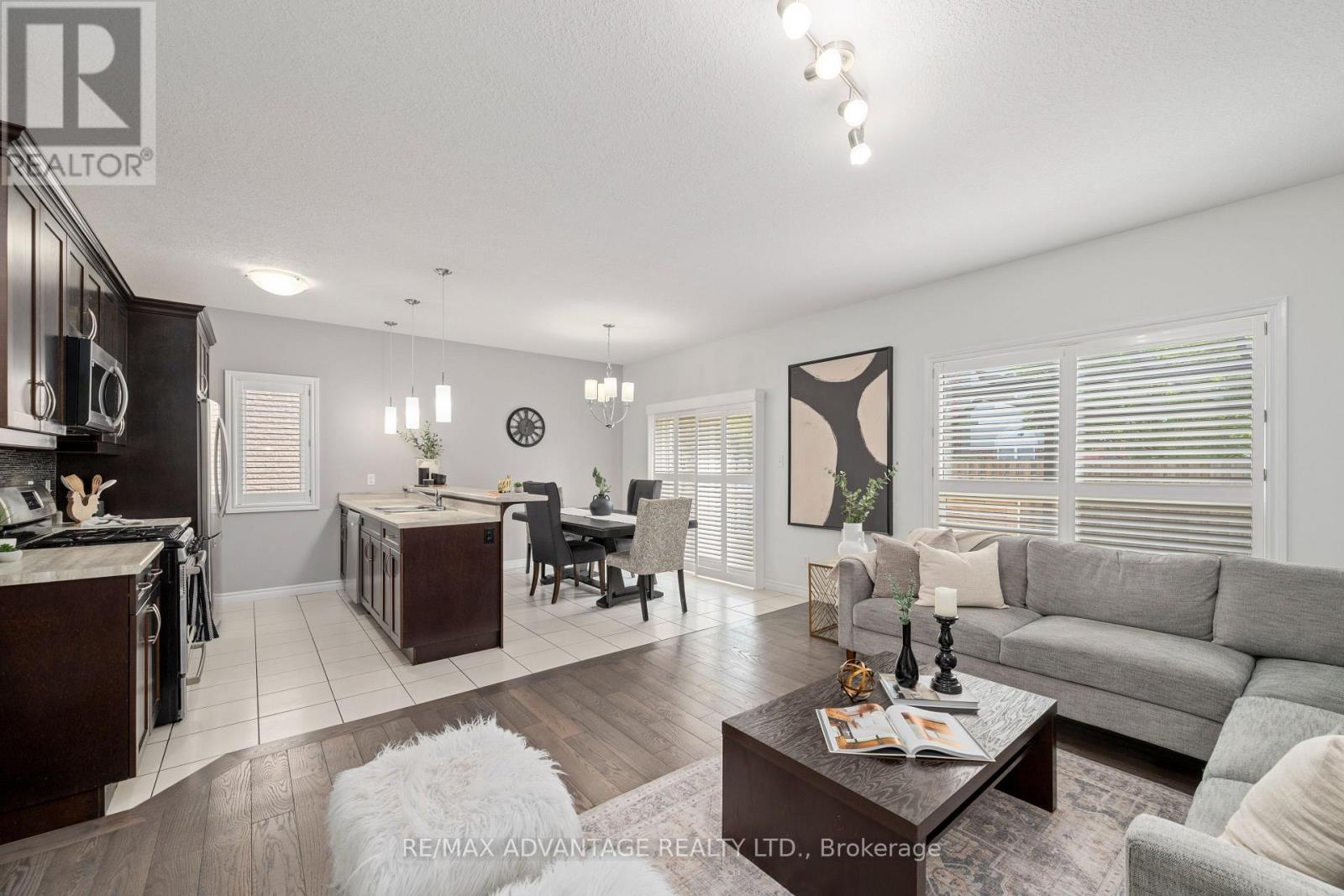 10 - 960 Bitterbush Crescent, London North, Ontario  N6H 0G1 - Photo 11 - X12307197
