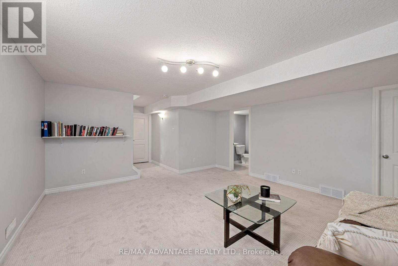 10 - 960 Bitterbush Crescent, London North, Ontario  N6H 0G1 - Photo 31 - X12307197