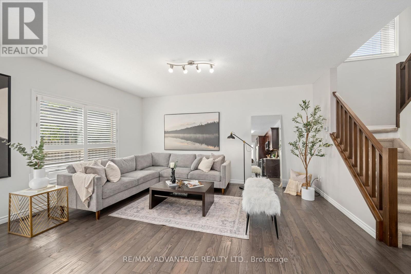 10 - 960 Bitterbush Crescent, London North, Ontario  N6H 0G1 - Photo 6 - X12307197