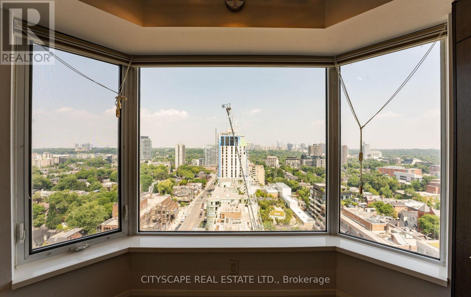2120 - 155 Yorkville Avenue, Toronto, Ontario  M5R 1C4 - Photo 14 - C12306994